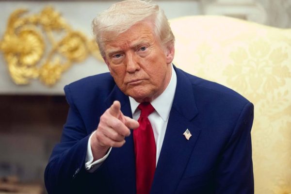 Trump: America May Strike Iranian Qeshm Island Again