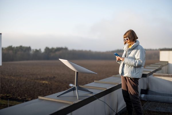 Starlink Launches Services in UAE Amidst Ongoing Conflict in Iran